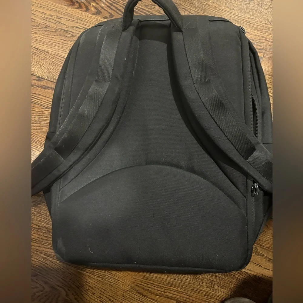 Côte & Ciel Black Rhine Backpack
